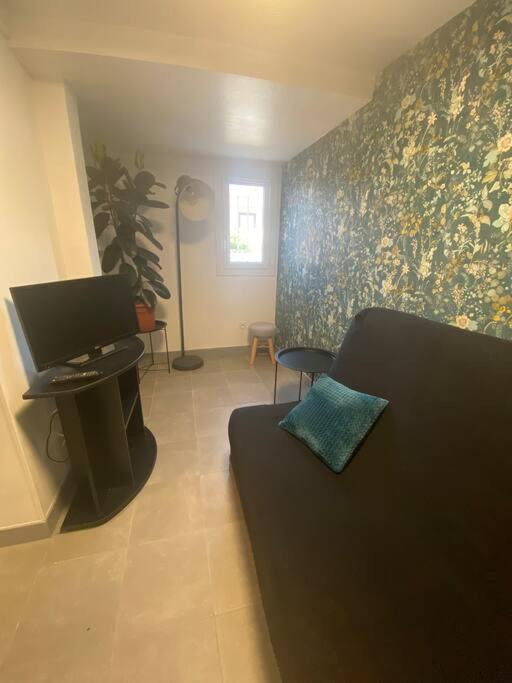 Apartment T2 Jusqu'a 4 Personnes *